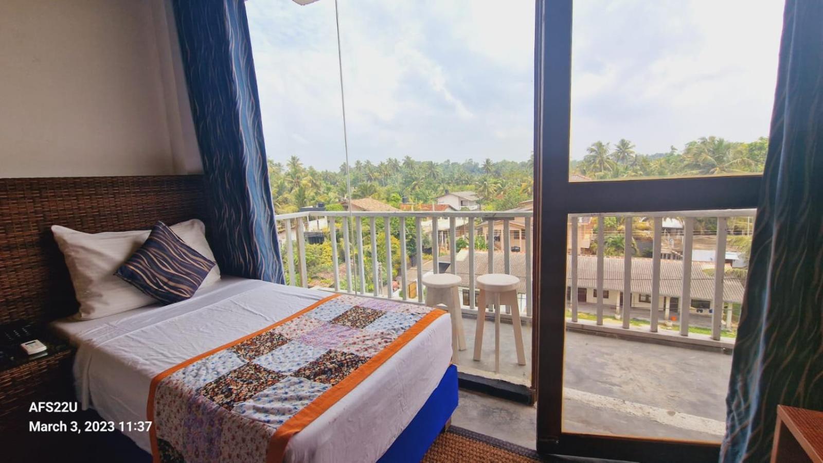 Lavanga Beach Хиккадува Экстерьер фото