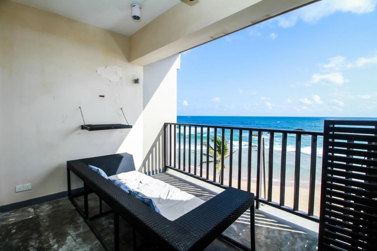 Lavanga Beach Хиккадува Экстерьер фото